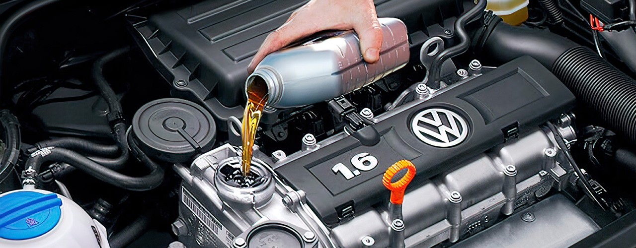Замена масла в двигателе вашего Volkswagen от 4 800 рублей!
