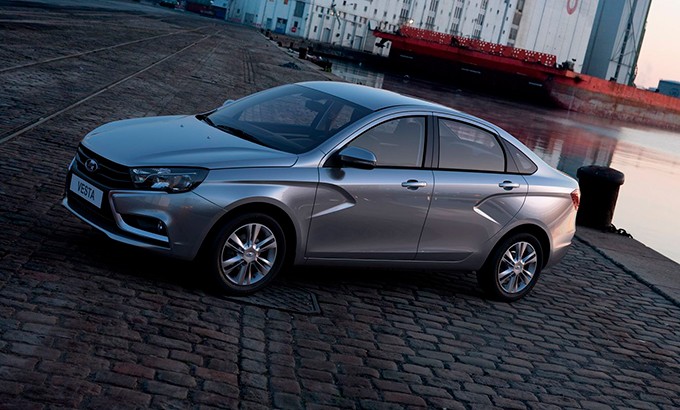 Старт производства LADA Vesta с ручным управлением