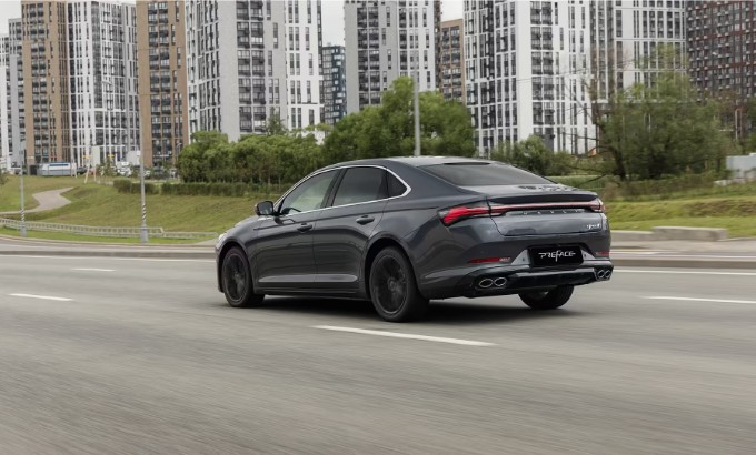 Компания Geely объявляет о старте продаж новой версии бизнес-седана Geely Preface в России