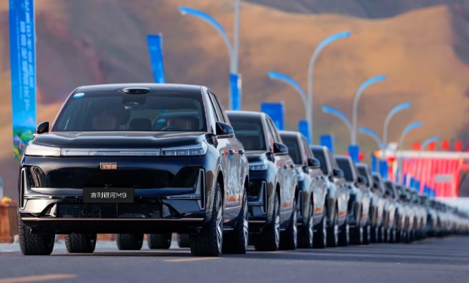 Geely Авто ставит рекорды в первом полугодии 2026 года
