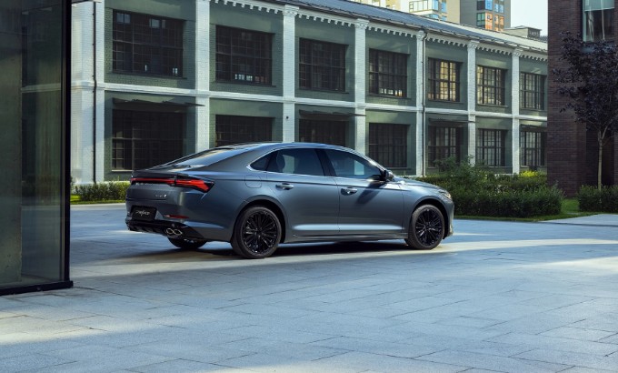 Geely Preface: новая версия бизнес-седана для российского рынка