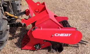 «Восток Авто» представляет: Компактная и эффективная картофелекопалка CHEBY – уборка урожая станет проще!