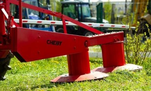 Государственная поддержка аграриев: Субсидии на тракторы и косилки CHEBY!
