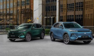 Geely EX5 EM-i — лидер продаж гибридов в России в январе 2026